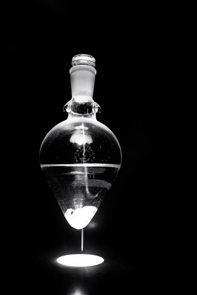 Tag 84 - Menschliche DNA // „Das tiefste und erhabenste Gefühl, dessen wir fähig sind, ist das Erlebnis des Mystischen. Aus ihm allein keimt wahre Wissenschaft. Wem dieses Gefühl fremd ist, wer sich nicht mehr wundern und in Ehrfurcht verlieren kann, der ist seelisch bereits tot.“ -Albert Einstein // „He who knows it not and can no longer wonder, no longer feel amazement, is as good as dead, a snuffed-out candle.“ - Albert Einstein