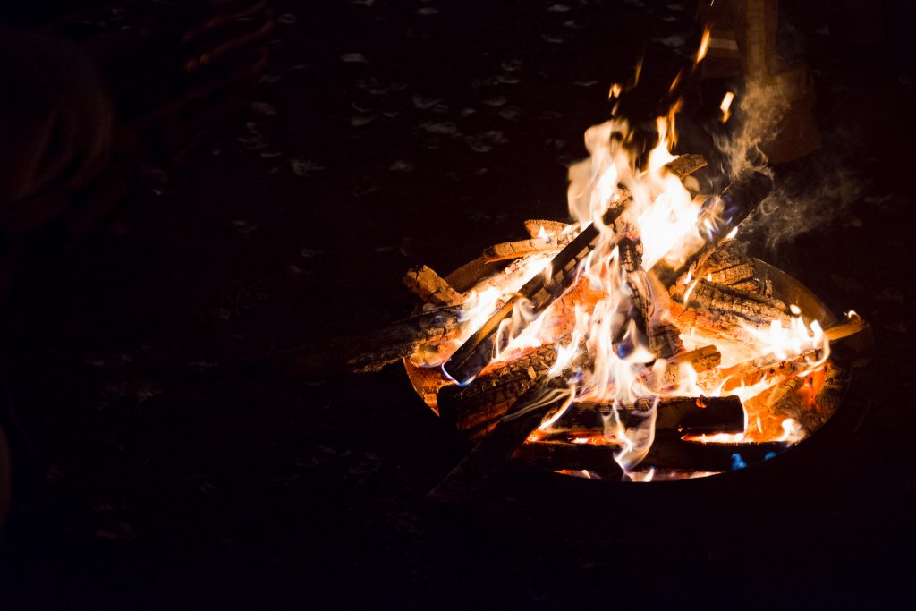 Tag 104 - Fire // "Love is friendship that has caught fire. It is quiet understanding, mutual confidence, sharing and forgiving. It is loyalty through good and bad times. It settles for less than perfection and makes allowances for human weaknesses." - Ann Landers