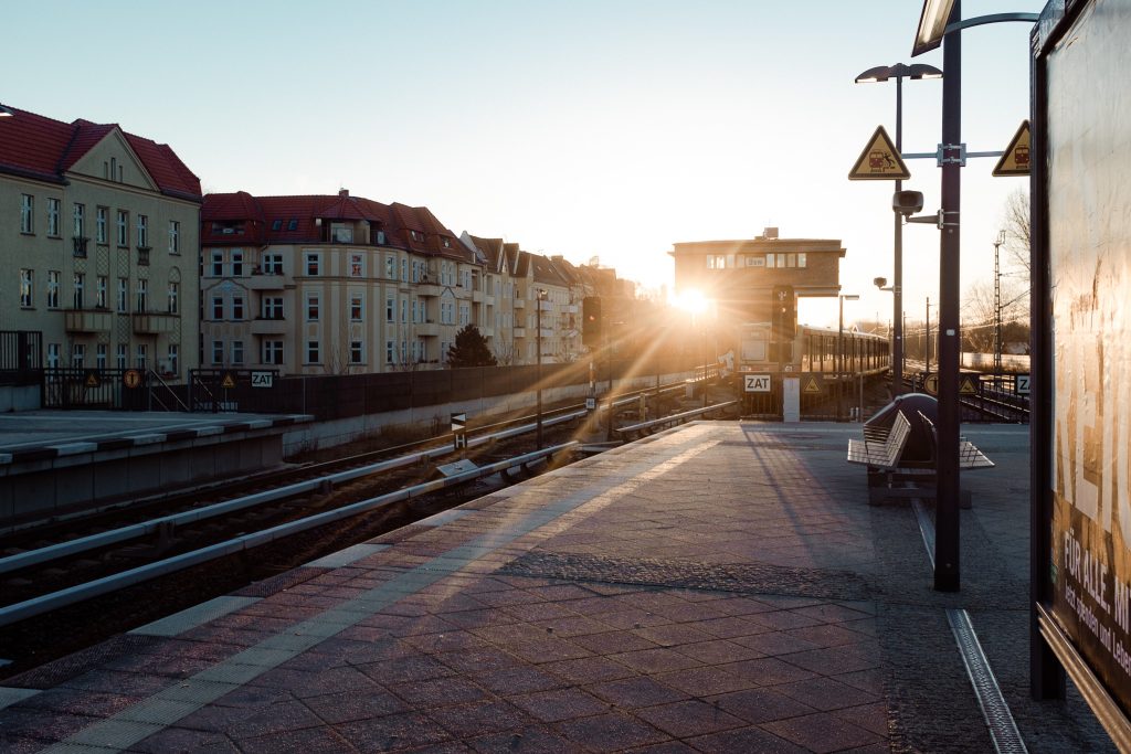 Tag 124 - Morgenstund // "The greatest challenge in life is discovering who you are. The second greatest is being happy with what you find." - Unknown