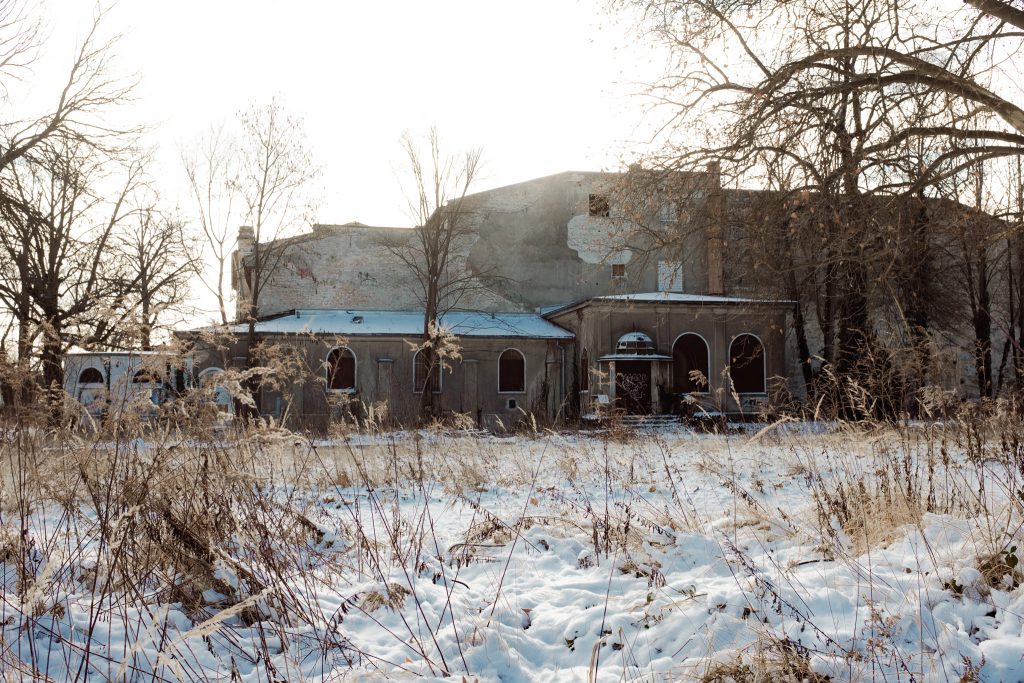 Tag 159 - Ehemaliges Ballhaus "Riviera" // „Der Tanz ist ein Gedicht von dem jede Bewegung ein Wort ist.“ - Mata Hari