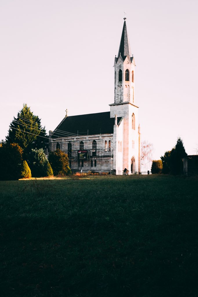 Tag 189 - Neugotik // "Wir sind nicht auf die Welt gekommen, um zu vegetieren, um es uns bequem und aus dem Leben ein Sofa zu machen, sondern um im Leben Spuren zu hinterlassen" - Papst Franziskus 