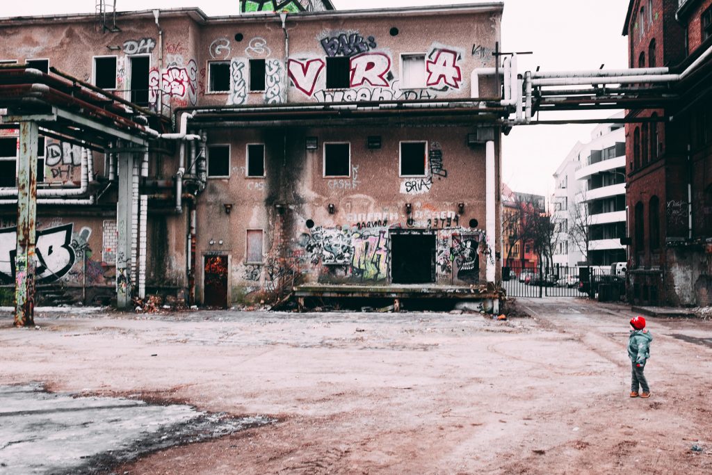 Tag 196 - Lost Place im Kiez // "Die Erinnerung ist das einzige Paradies, aus dem wir nicht vertrieben werden können." - Jean Paul